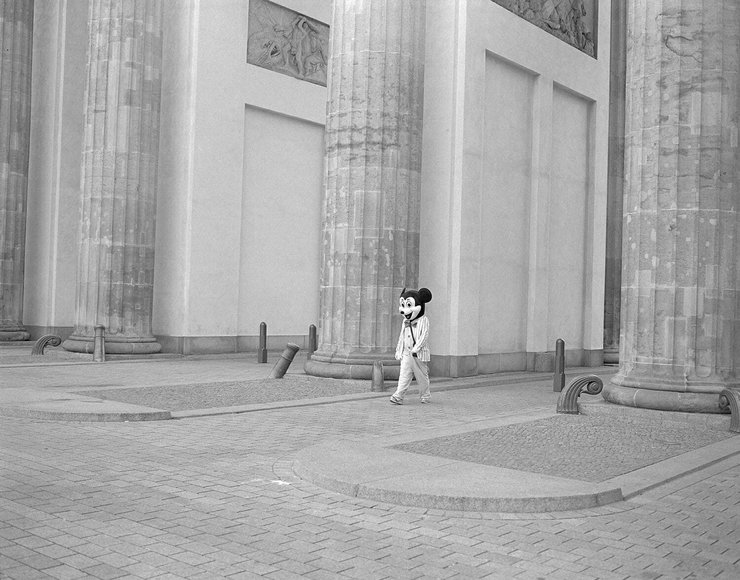 Mickey Mouse, Brandenburg Gate, Berlin